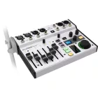 Behringer FLOW 8 Keverőpult Silver